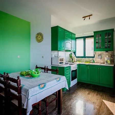 ιonion ζante Retreat - Summer Lodging *